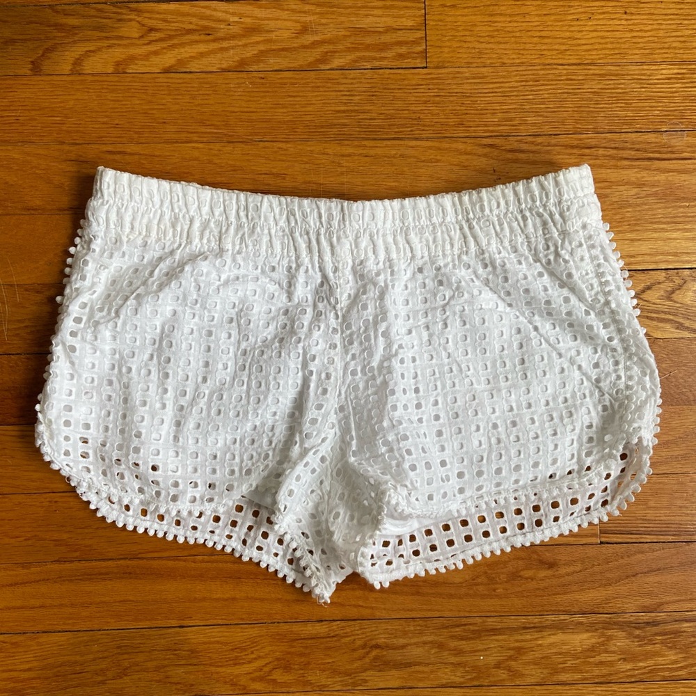 Lilly Pulitzer eyelet shorts